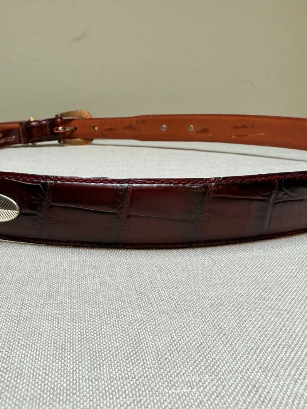 Men’s Arden Leather Corporation 48” Belt With Metal Arrowhead Accents